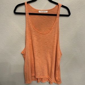 Nwot Project social T tank